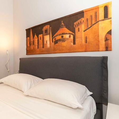 Miglietti Apt A Few Steps From Piazza Statuto! Turin Bagian luar foto