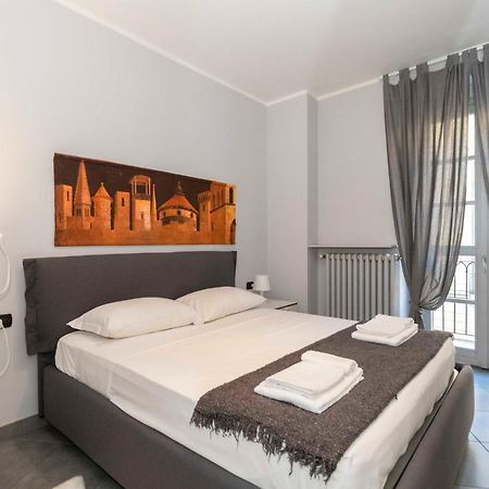 Miglietti Apt A Few Steps From Piazza Statuto! Turin Bagian luar foto