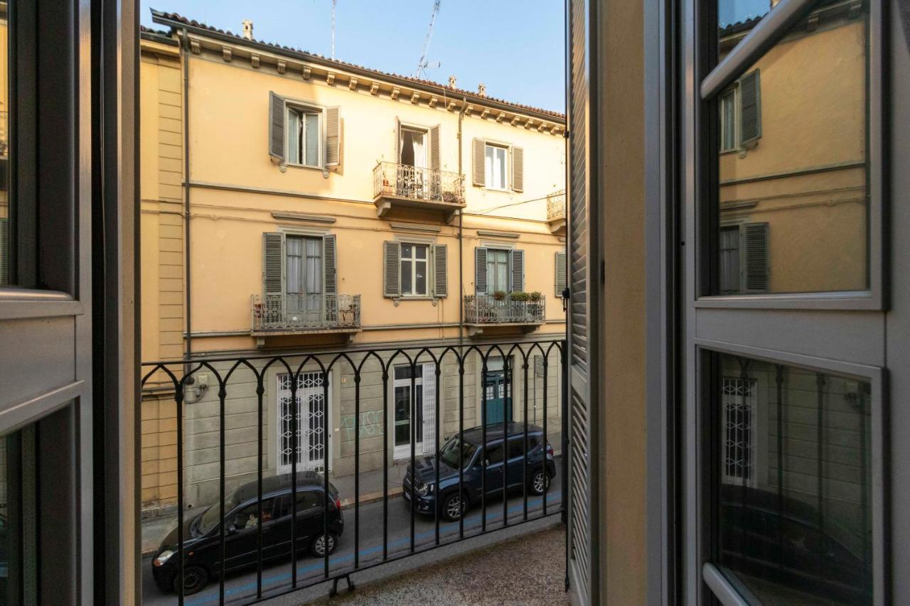 Miglietti Apt A Few Steps From Piazza Statuto! Turin Bagian luar foto