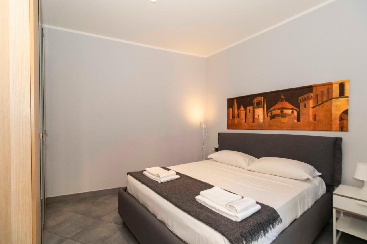 Miglietti Apt A Few Steps From Piazza Statuto! Turin Bagian luar foto