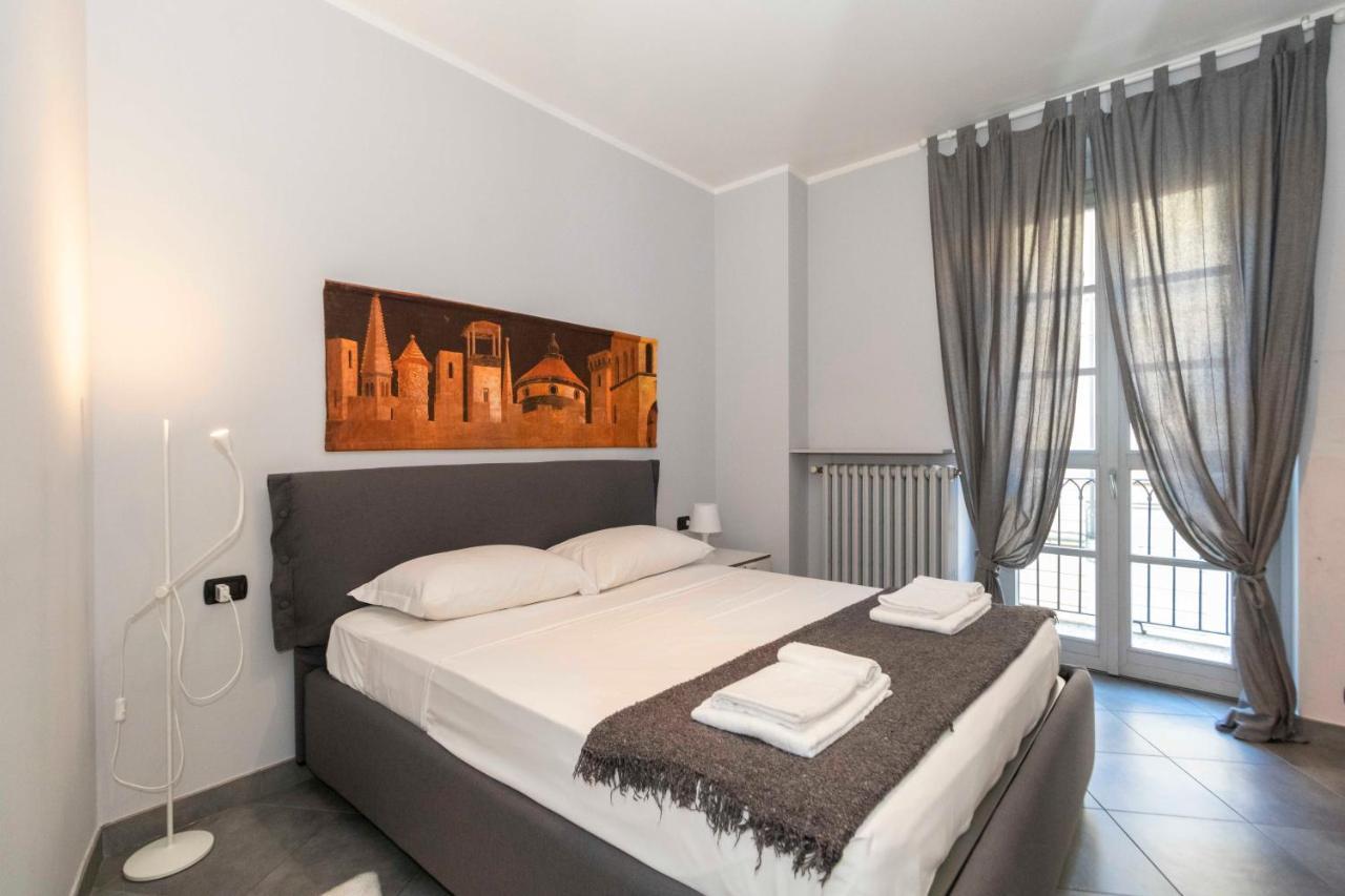 Miglietti Apt A Few Steps From Piazza Statuto! Turin Bagian luar foto