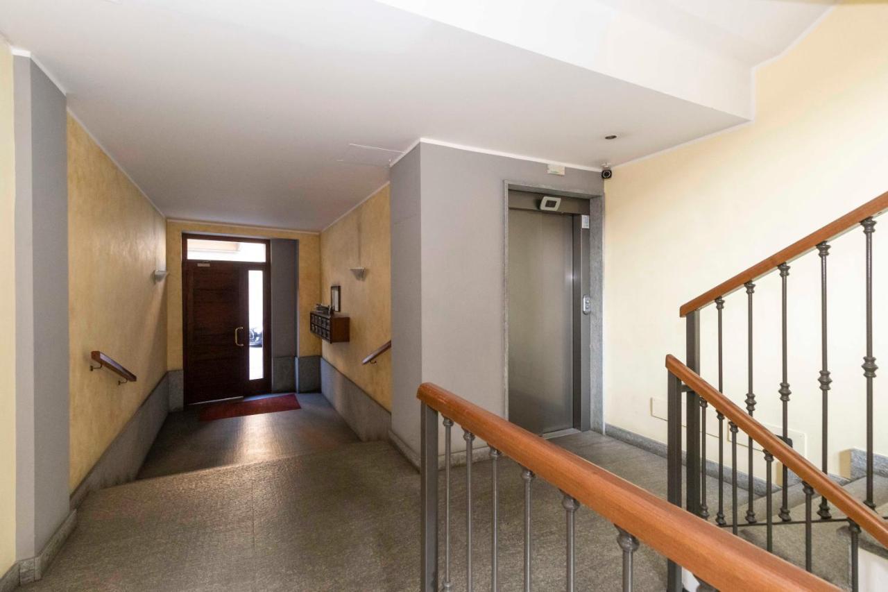 Miglietti Apt A Few Steps From Piazza Statuto! Turin Bagian luar foto
