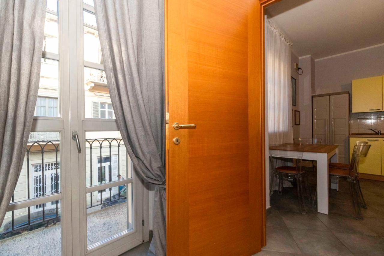 Miglietti Apt A Few Steps From Piazza Statuto! Turin Bagian luar foto