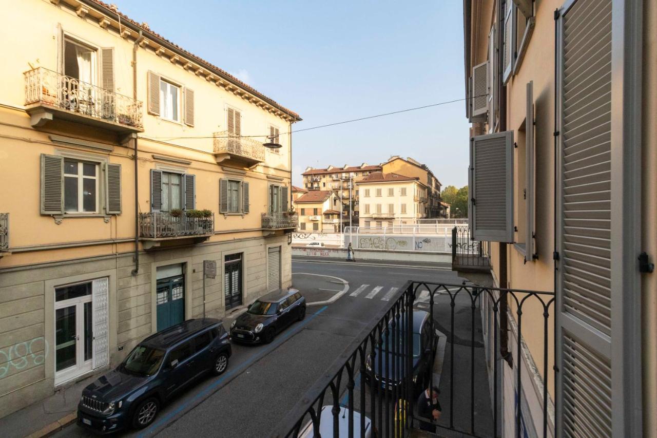Miglietti Apt A Few Steps From Piazza Statuto! Turin Bagian luar foto